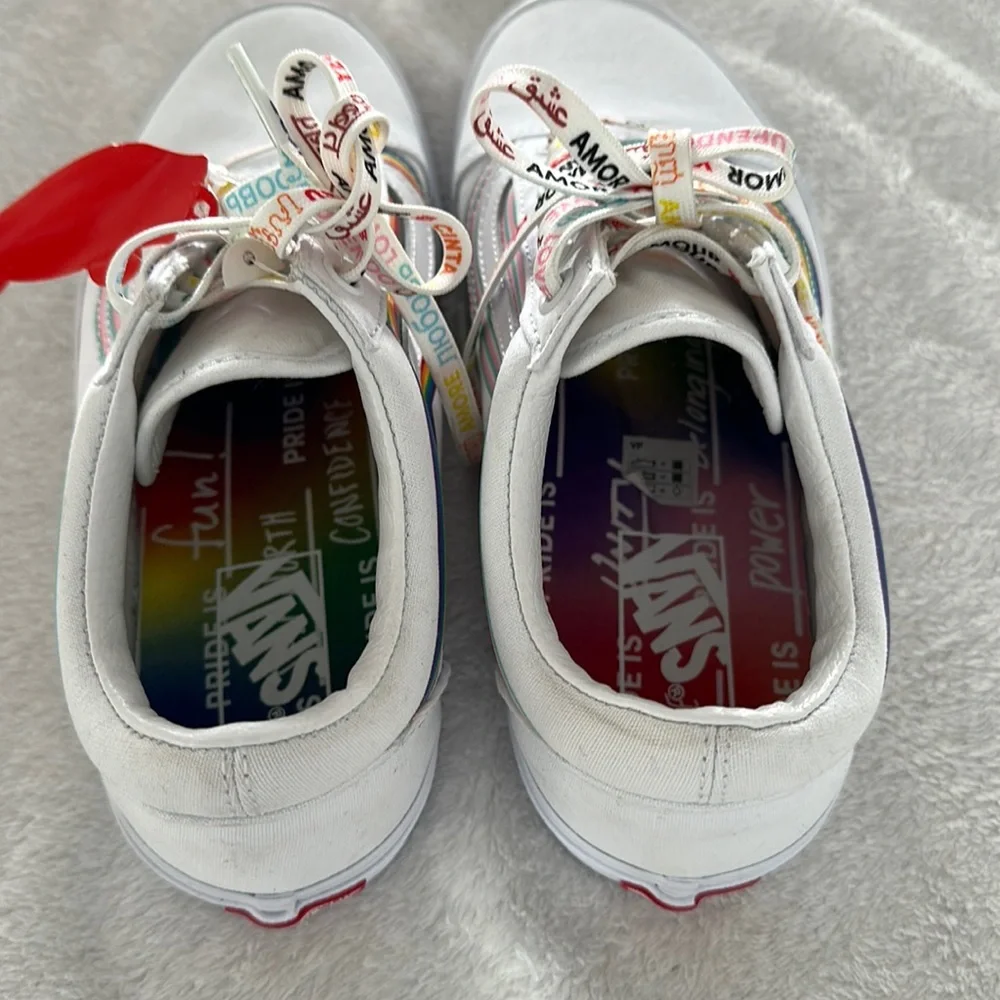 Vans Old Skool Pride Sneakers - Picture 8 of 13